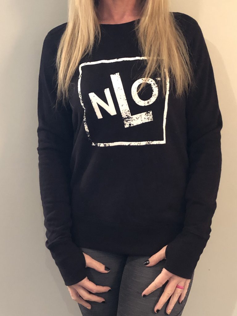 NLO Women's Ultrasoft Fleece Crewneck Thumb Hole Sweatshirt